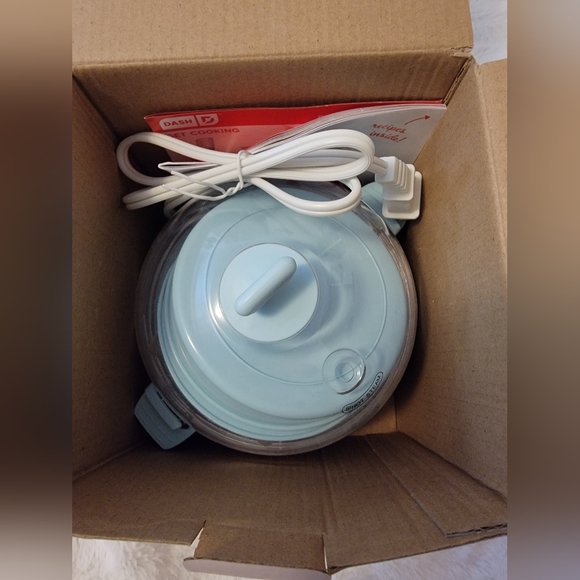 DASH Rapid Egg Cooker: 6 Egg Capacity - Picture 2 of 8